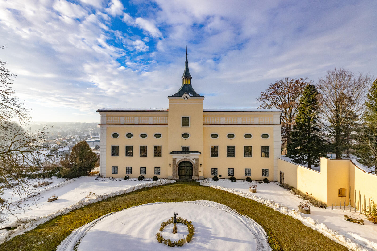 Kremsegg University