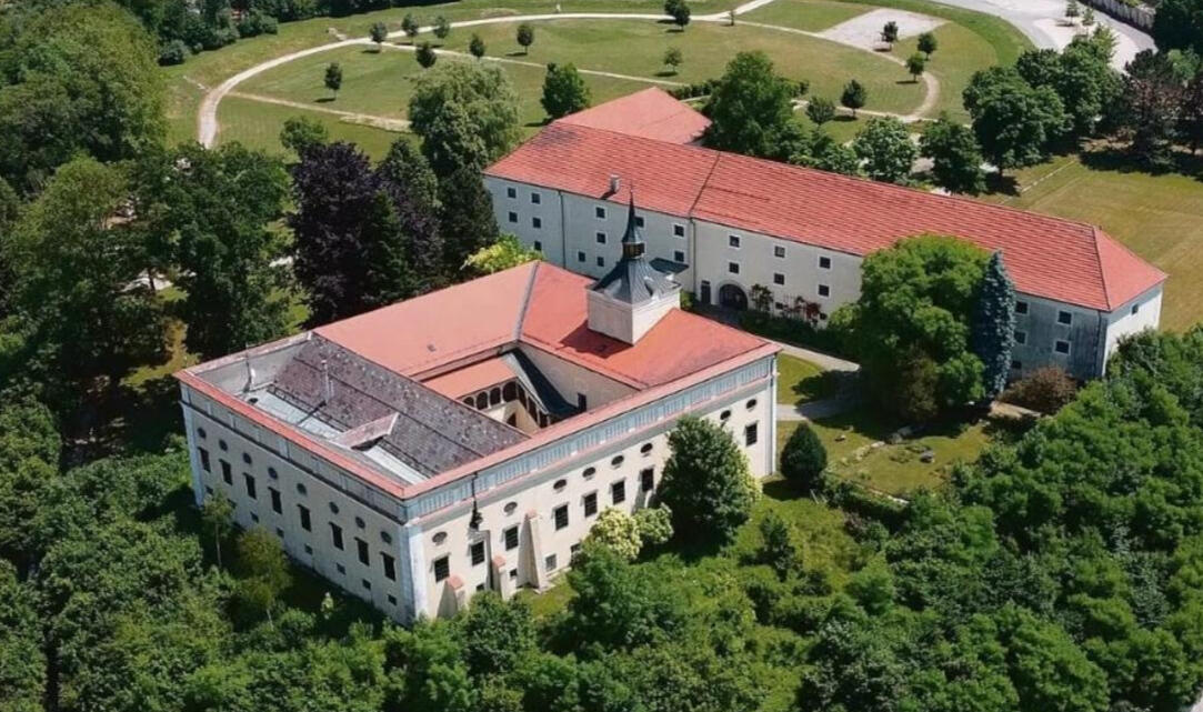Schloss Kremsegg